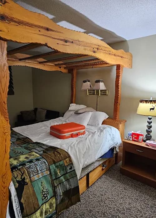 Luxury bedroom with decorative lighting